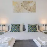 Fabulous Terrace Over Monsanto By Innkeeper Lisboa